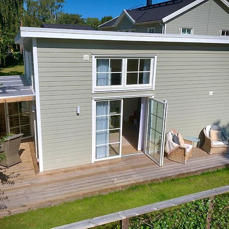 Strandnaera, Pergola, P-Plats I Hoellviken Esterno foto